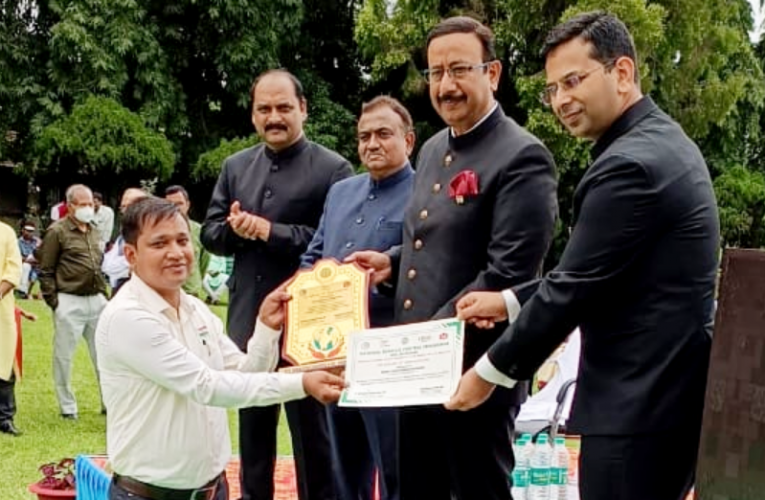 तंबाकू नियंत्रण कार्यक्रम में बेहतर प्रदर्शन के लिए बोकारो सम्मानित