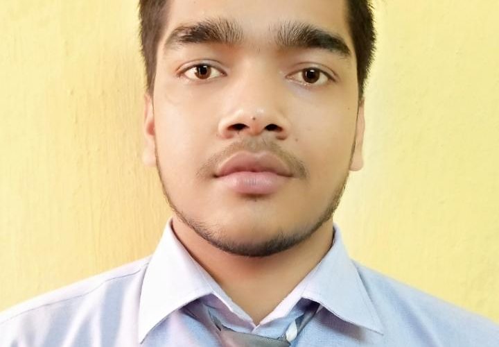 कसमार : किसान के पुत्र संजय ने नीट यूजी परीक्षा में लहराया परचम, हासिल किया 1808 रैंक 
