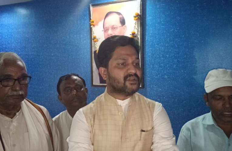 पहल : बेरमो विधायक व ढोरी महाप्रबंधक से सकारात्मक वार्ता के बाद कोयला डिस्पैच और वर्क टू आंदोलन स्थगित, सुविधाएं उपलब्ध कराने में प्रबंधन कर रही है आनाकानी 