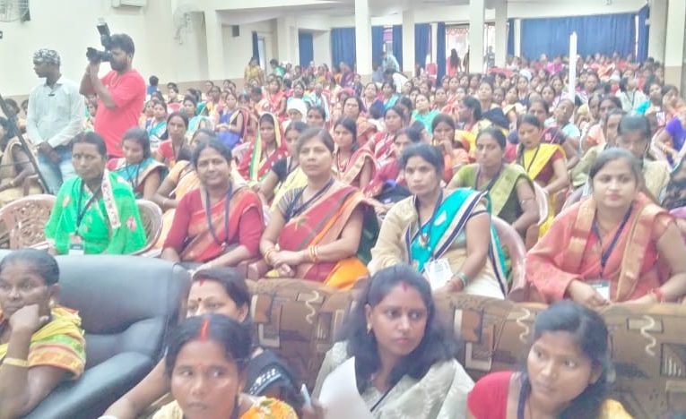 अपील : विधायक लंबोदर ने कहा—वायु प्रदूषण रोकथाम का है एक ही उपाय, अधिक से अधिक करें वृक्षारोपण  
