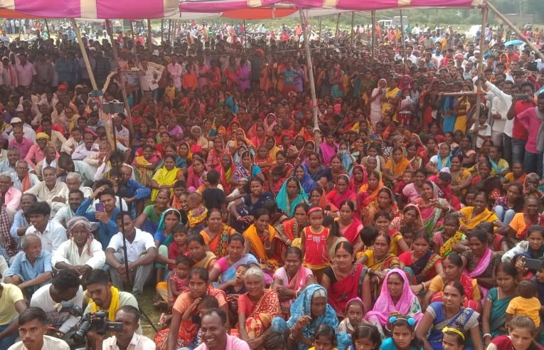 हुंकार व चुनौती : टाइगर जय राम ने कहा—-बाहरी मालिक बन कर रहे हैं राज, हमारे अधिकार और पेट पर कर रहे हैं प्रहार, सहूलियत से काम नहीं बना तो झुमरा में बनाएंगे सरकार