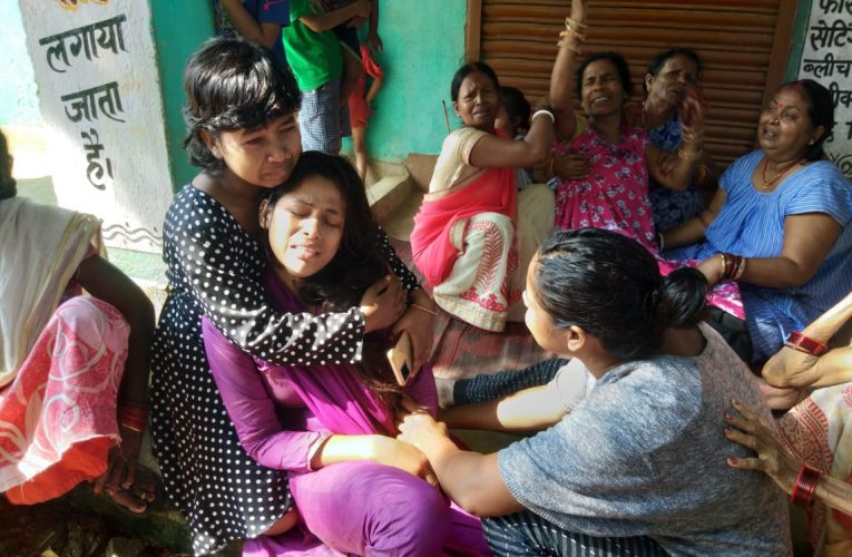 सर्प दंश से मौत : सांप के डसने से नौजवान की मौत, इलाज के लिए परिजन एक अस्पताल से दूसरे अस्पताल तक रहे भटकते, बीजीएच पर मनमानी का आरोप लगाते हुए परिजनों ने किया हंगामा