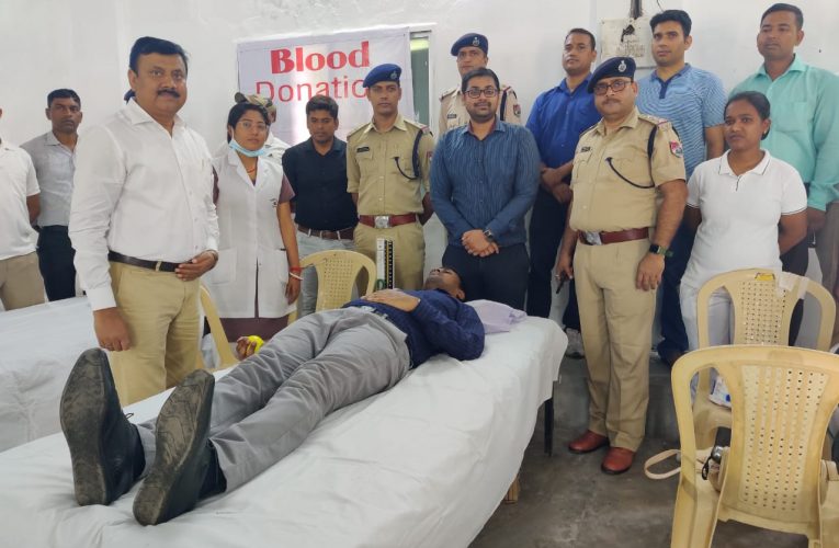 रक्त दान शिविर : डॉ श्रवण ने कहा—-18 से 60 साल तक के स्वस्थ व्यक्ति स्वेच्छा से कर सकता है, साल में तीन बार रक्तदान 