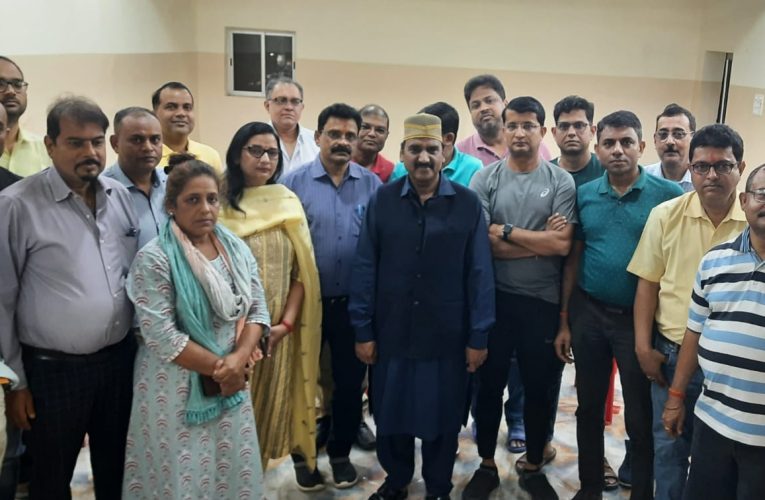 घटना की निंदा : मुस्कान हॉस्पिटल के सर्जन डॉ इरफान अंसारी पर हुए कातिलाना हमले का आईएमए ने किया घोर भर्त्सना, चिकित्सकों ने कहा—अविलंब कार्रवाई नहीं हुई तो होगा राज्यव्यापी आंदोलन