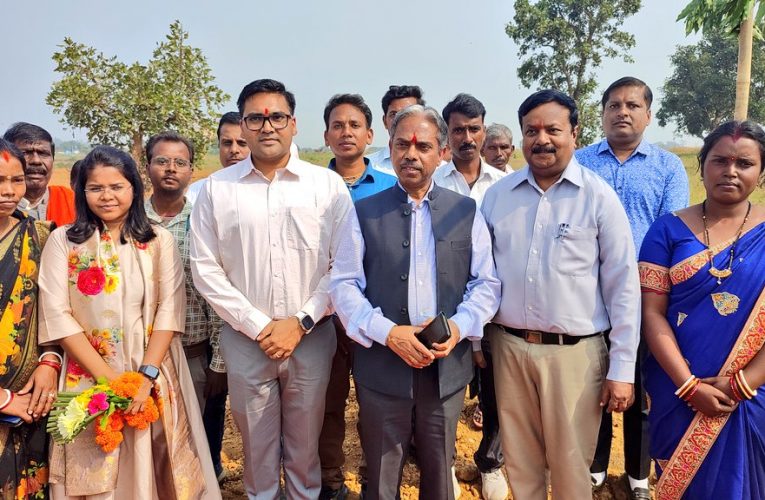 केंद्रीय भूमि संसाधन सचिव ने कहा—-दुर्गापुर पंचायत जल छाजन मामले में देश में बनेगा मिसाल 