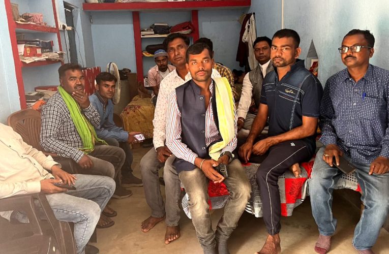 आंदोलनकारी जयराम महतो से मिला कसमार का प्रतिनिधिमंडल