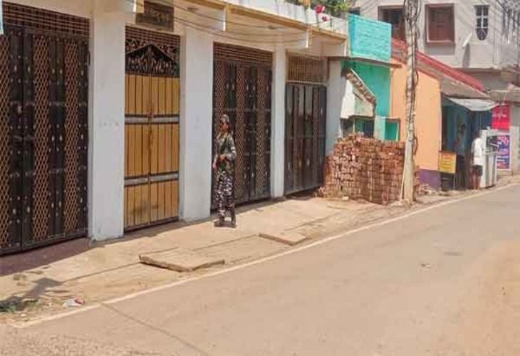 Ranchi: झारखंड में विधायक प्रदीप यादव के साथ-साथ सूबे के 12 ठिकानों पर छापा, दुमका में कांट्रैक्टर के घर पर भी पहुंची टीम
