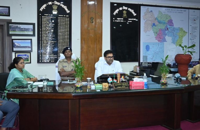 Dumari Bypoll: 5 सितंबर को होने वाले डुमरी विधानसभा उपचुनाव में बोकारो जिला अंतर्गत 174 बूथों पर 1,39,031 मतदाता डालेंगे वोट