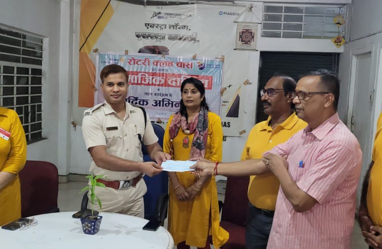 Bokaro : वृद्ध सेवा आश्रम के 15 बुजुर्गों को दूध उपलब्ध हो, इसके लिए रोटरी क्लब चास ने दिया 18 हजार रुपए 