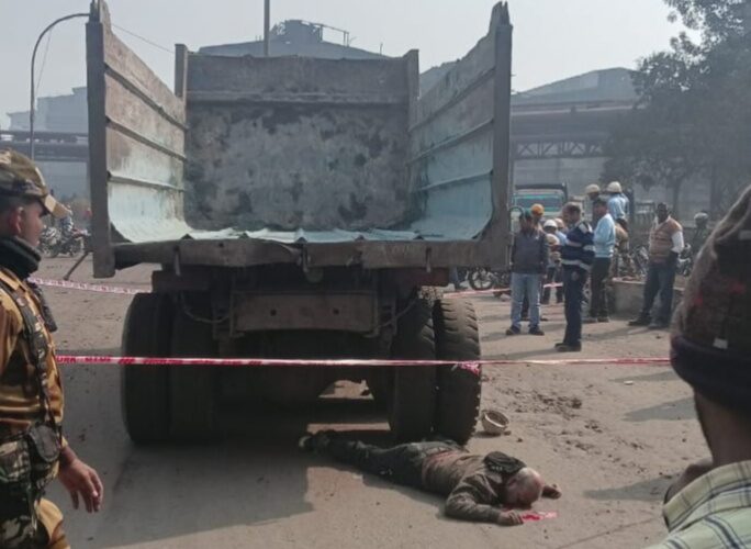 Bokaro Road Accident News: पीएसएल प्लांट के ब्लास्ट फर्नेस नंबर एक में सड़क हादसे में एक मजदूर की मौत, परिजन को मिला ऑफर लेटर