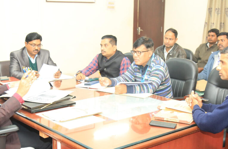 Bokaro News: प्रधानमंत्री विश्वकर्मा योजना के जिला स्तरीय क्रियान्वयन समिति की बैठक में योजना पर चर्चा