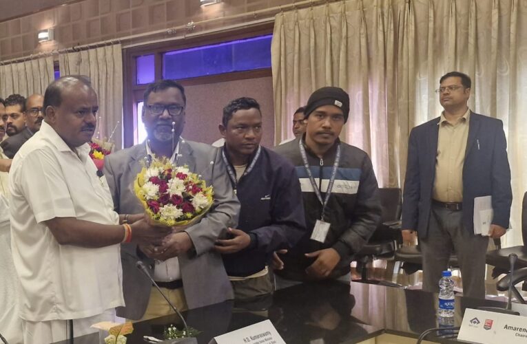 SAIL SC-ST Federation News: बोकारो निवास में सेल एससी-एसटी इम्प्लाइज फेडरेशन बोकारो यूनिट का प्रतिनिधिमंडल ने इस्पात मंत्री से की मुलाकात