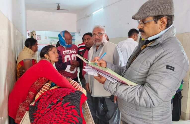 Road Accident: सवारी वाहन वाईक सवार को टक्कर मारकर पलटा, वाहन में सवार एक महिला की मौत, छह जख्मी