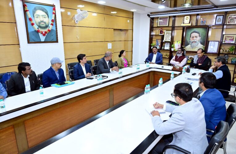 Jharkhand CM News: मुख्यमंत्री हेमन्त सोरेन ने अबुआ बजट पोर्टल व मोबाइल एप्प का किया लोकार्पण, सर्वश्रेष्ठ तीन सुझाव देने वालों को किया जाएगा सम्मानित