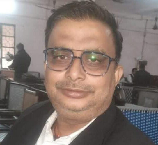 Bokaro Court News: युवा अधिवक्ता नील रतन सिंह के आकस्मिक निधन से शोक, कैंसर रोग से थे पीड़ित