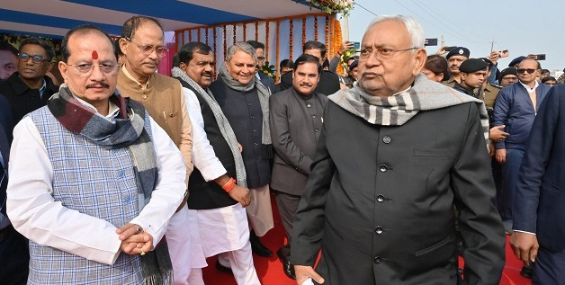 Bihar CM News: मुख्यमंत्री नीतीश ने गोपालगंज जिले से की प्रगति यात्रा के दूसरे चरण की शुरुआत, 140 करोड़ रुपये की लागत से 72 योजनाओं का किया उद्घाटन व शिलान्यास