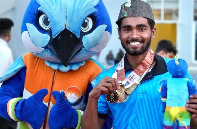 38th National Games: बोकारो के चंदनकियारी के गोल्डी ने तीरंदाजी में झारखंड टीम को दिलाया गोल्ड, प्रतियोगिता में रहा दमदार प्रदर्शन 