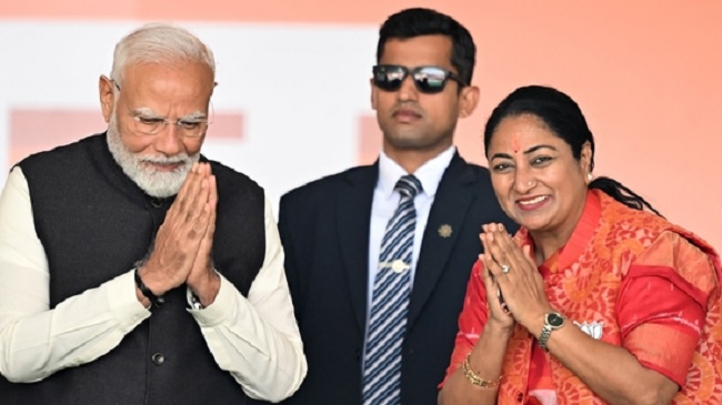 Delhi CM Rekha Gupta: दिल्ली में 27 साल बाद बनी भाजपा की सरकार, रेखा गुप्ता बनी दिल्ली की चौथी महिला मुख्यमंत्री