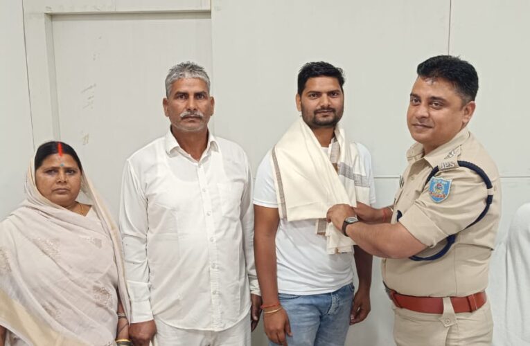 Bokaro News: बोकारो के लाल राहुल रंजन ने मेहनत व परिश्रम से राष्ट्रीय प्रतियोगिता परीक्षा में 99.92 प्रतिशत अंक प्राप्त कर देशभर में तीसरा व झारखंड में हासिल किया पहला स्थान