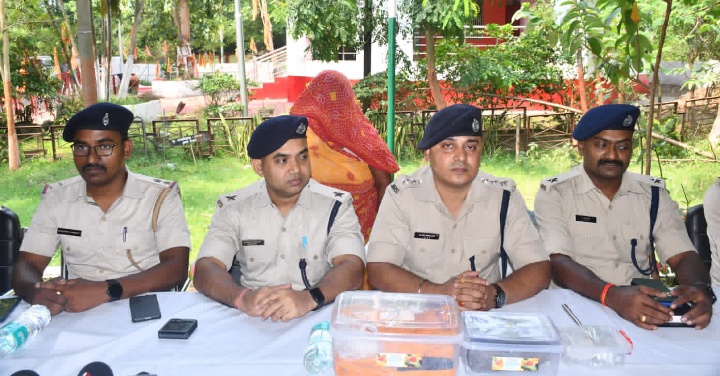 Bokaro Crime News: को-ऑपरेटिव कॉलोनी में डीजीएम के पिता कालिका की हत्या का राज डॉग ने खोला 