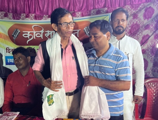 Aurangabad News : शादी में एक नई परंपरा की शुरुआत, शादी के रश्मों-रिवाजों में वैवाहिक गीत संगीत के साथ कविता पाठ के रश्मों को भी निभाया गया