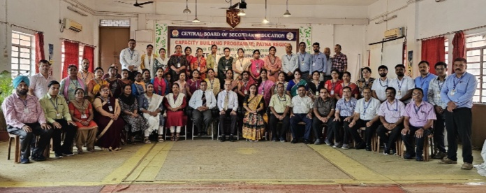 GGPS News: गुरु गोबिंद सिंह पब्लिक विद्यालय, सेक्टर V/B, में शिक्षकों के लिए आयोजित दो दिवसीय प्रशिक्षण कार्यक्रम सम्पन्न।