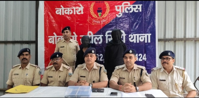 Bokaro Crime News: अपराध की योजना बनाते टू-टैंक गार्डेन से दो युवक गिरफ्तार, अन्य हो गए फरार 