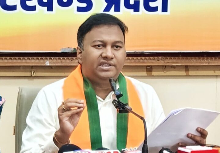 BJP News: राज्य सरकार पर भाजपा का बड़ा हमला, अजय साह ने कहा—स्वास्थ्य मंत्री इरफान अंसारी के संरक्षण में हो रहा टेंडर घोटाला….