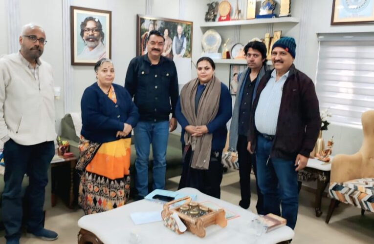 Ranchi JUJ News: झारखंड यूनियन ऑफ जर्नलिस्ट्स के प्रतिनिधिमंडल ने मंत्री दीपिका पांडेय सिंह से की शिष्टाचार भेंट